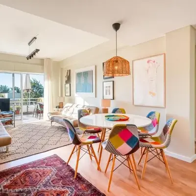 Design Top Floor With Balcony & Pool