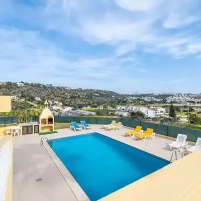 Villa Camila - Ideal location ten-min walk to Albufeira Marina