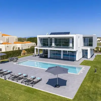 Villa Casa Gardenia by Villa Plus