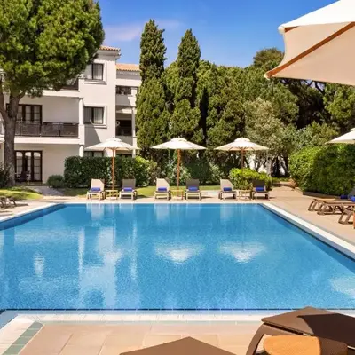 Pine Cliffs Suites