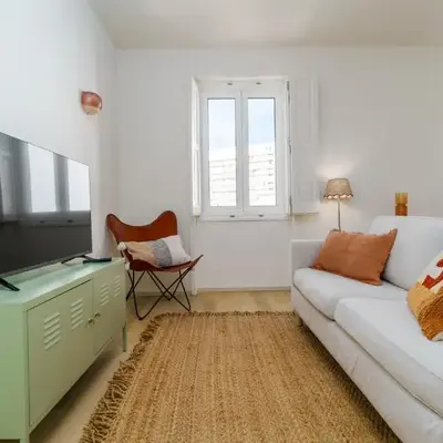 Modern & Cozy Faro Mercado Apt 21 by Lisbeyond
