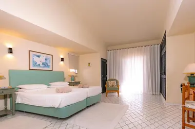 a bedroom with two beds in a room at Mng Elliott46 in Vale do Lobo