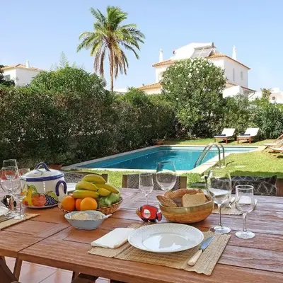 VM Relax Beautiful villa with pool! VILAMOURA!