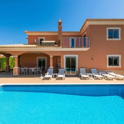 Villa Hunês