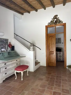 a lamp on top of a dresser in a room at Almancil Sea and Countryside Secluded Villa in Quartos