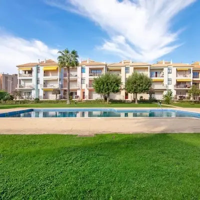 Cosy Apartment With Pool 2