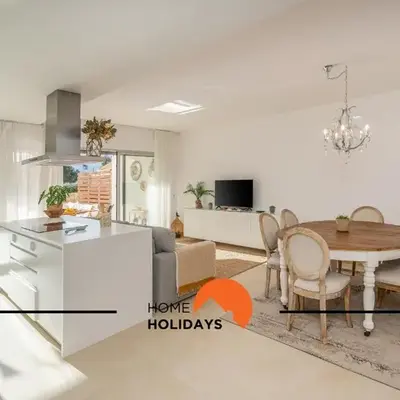 #264 Green Apartments C04 by Home Holidays
