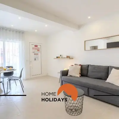 #170 Casa do Páteo I com Alpendre by Home Holidays