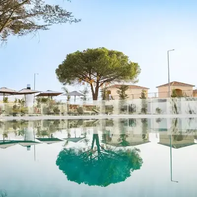 Castelo Suites Hotel