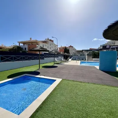 Albufeira Modern 7 With Pool by Homing