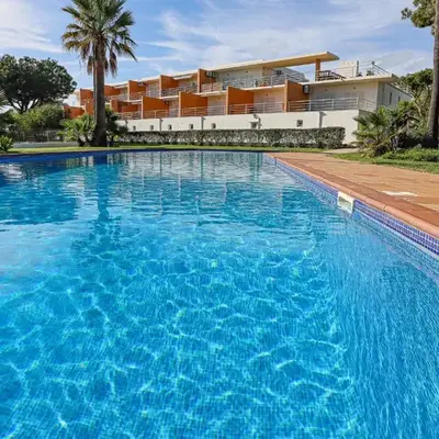 Jardins do Castelo - Piscina e tranquilidade - BY BEDZY