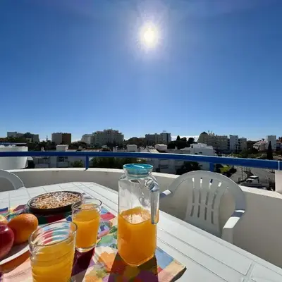 Vilamoura Design 2 by Homing