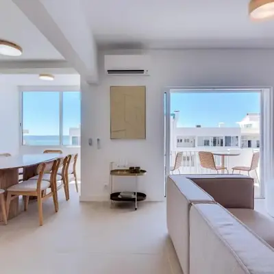 Art and Sea 2 bedroom apartment
