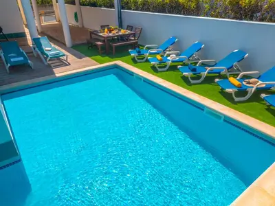 an overhead view of a building with a pool at Villa Marina by Algarve Vacation in Albufeira