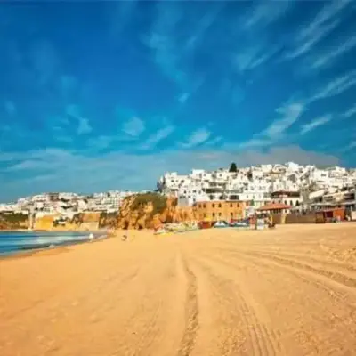 Casa dos Sinos Beach Apartment 1 with Roof Terrace