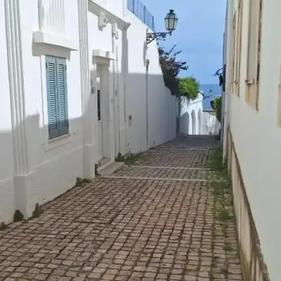 Manu's Place