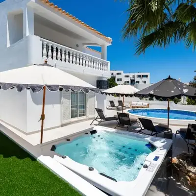 Alma Invicta Albufeira