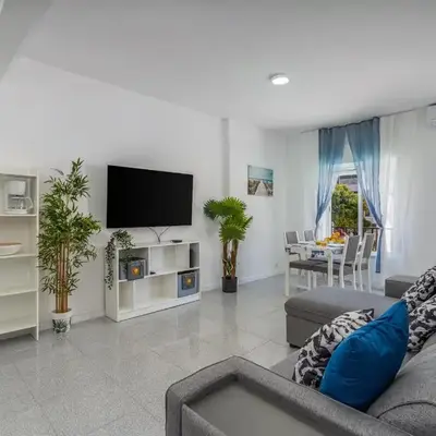 Algarsol 1bdr apartment near the beach