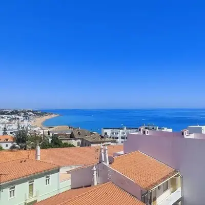 Blissful Albufeira Beach