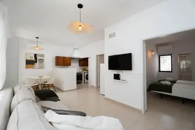 Gallery image of Sunny Patio Retreat in Quarteira