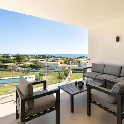 Snazzy Varandas do Castelo One Bedroom Apartment with Sea View sleeps 2persons
