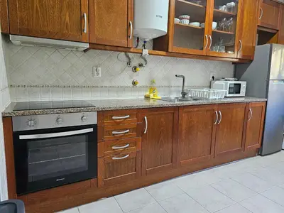 Gallery image of Blife Ampalya private rooms in Faro