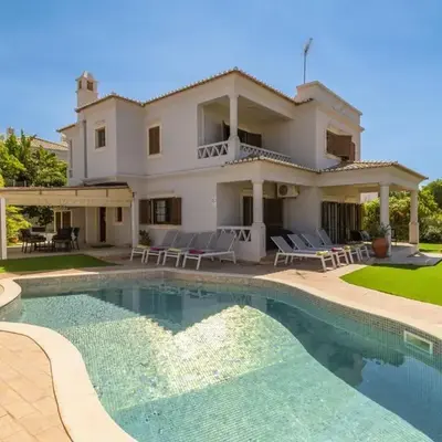 Villa Mangas by Villa Select