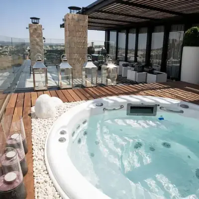 Penthouse Grand Noir