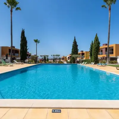 Vitismar II com piscina