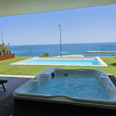Finisterra Deluxe