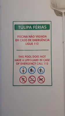 a sign on the wall of a toilet in a bathroom at Tulipa Férias (29506) in Vilamoura