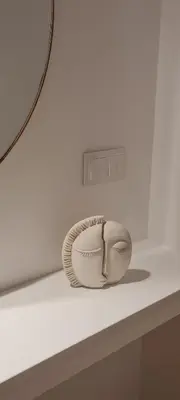 a computer mouse sitting on top of a table at Victoria Studio in Vilamoura