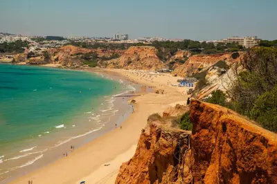 Gallery image of Falesia Beach B in Roja- Pé
