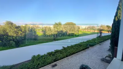 a view of a river from a building at Apartamento Vitismar CA in Guia