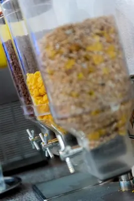 a close up of a food processor with food inside at Colina do Mar in Albufeira
