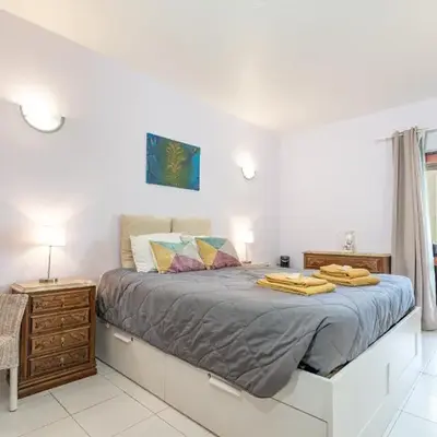 Apartamento Stª Eulália Deluxe by Umbral