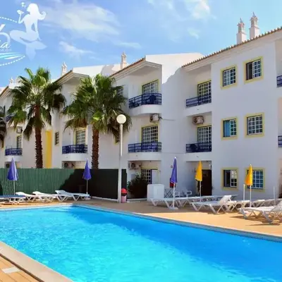Apartamento com Piscina em Albufeira