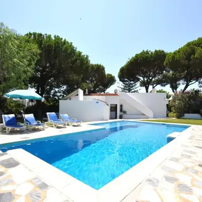 Delightful single-storey villa