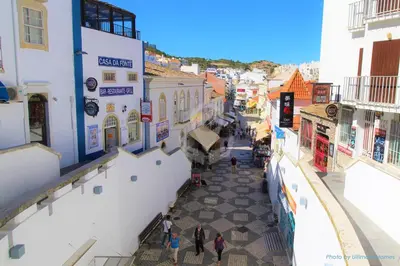 an overhead view of a city street with buildings at Apt T2 Jardins do Castelo - Albufeira, Algarve in Albufeira
