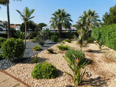 an overhead view of a swimming pool in a park at Sol Nascente Garden in Vilamoura