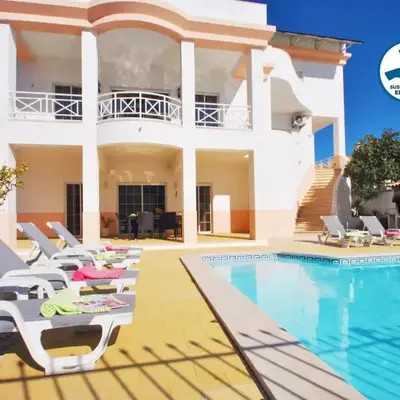 Villa Nespereira by Algarve Vacation