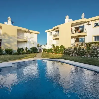 Apt Galé Garden AA by Algarve Villa Holidays