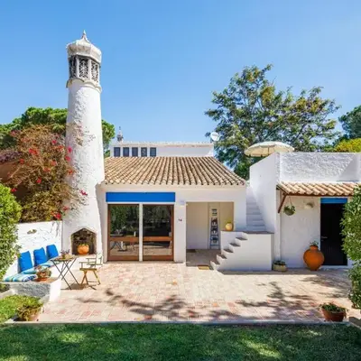 Pura Vida Falésia by The Portuguese Butler