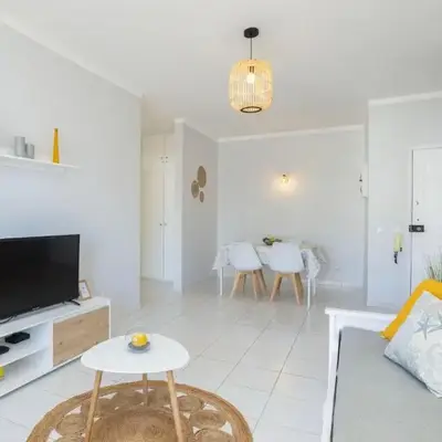 Centralgarve - 1 Bedroom Apartment Near the Beach in Quarteira - Anglo Atlântico