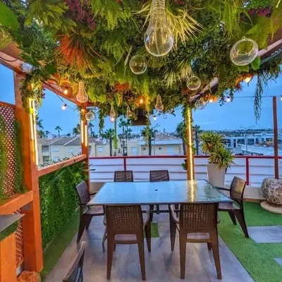 Penthouse with Private Rooftop & Seaview