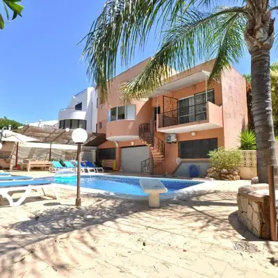 Spacious Retreat with Prime Location
