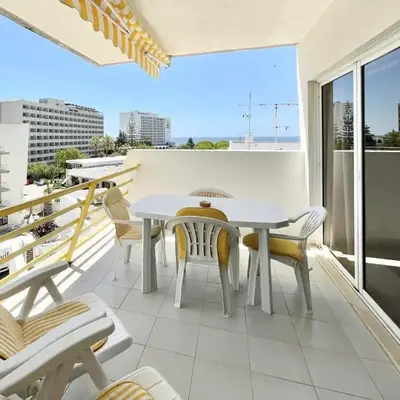 Alcharb - Pool & City Center - Vilamoura