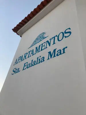 a sign on the side of a building at Sta. Eulalia Mar A29 in Albufeira