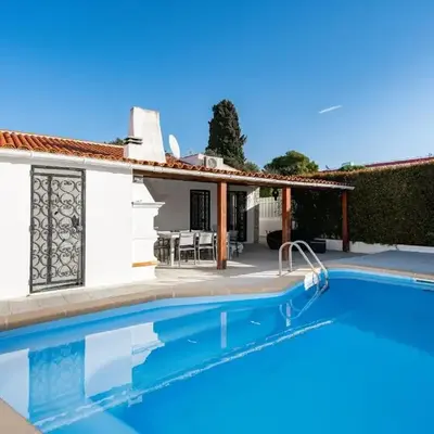 Villa Vitry by Intiholidays