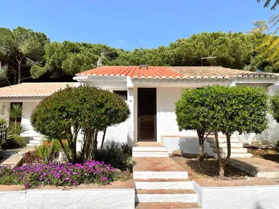 Gallery image of Falesia Beach House in Albufeira